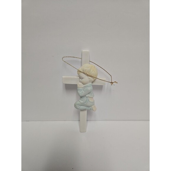 Baby Boy Praying - Porcelain  Hanging Cross by Toma - Picture 1 of 5